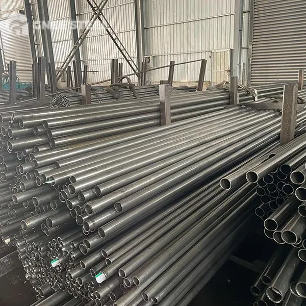 10S10 لوله دقیق ترسیم شده