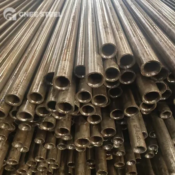 لوله ها و لوله های فولادی خفیف 15S10